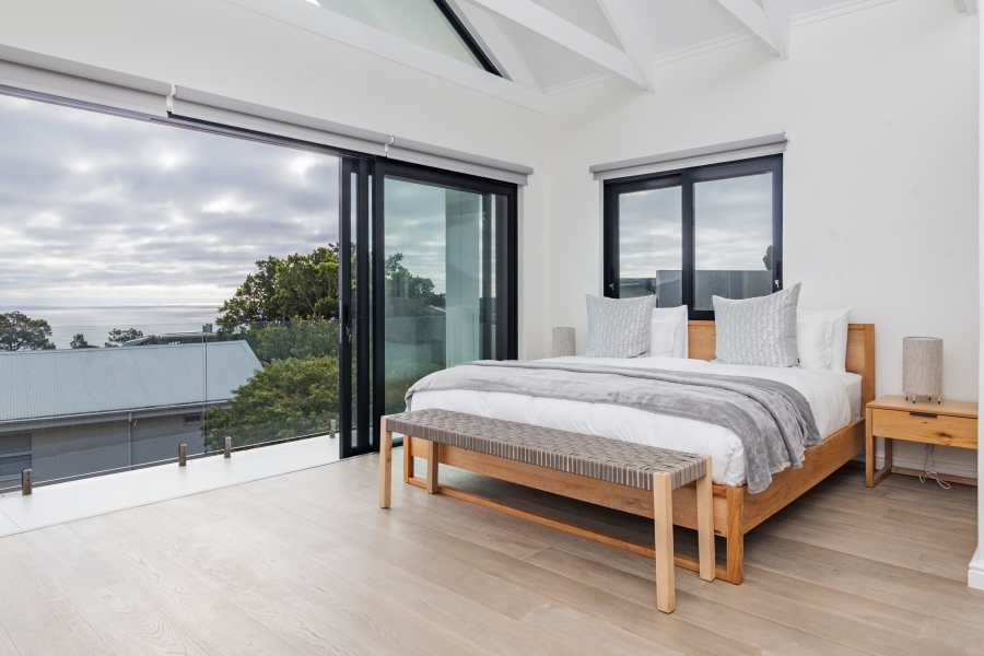 4 Bedroom Property for Sale in Camps Bay Western Cape